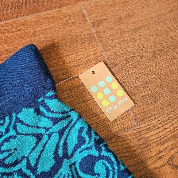 NWT Title Nine Reversible Merino Wool Skirt - Picture 2 of 8